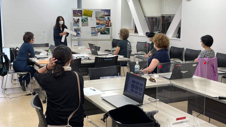 人材育成講座「写真は語る」セミナーの様子 Photo: 大谷雅利