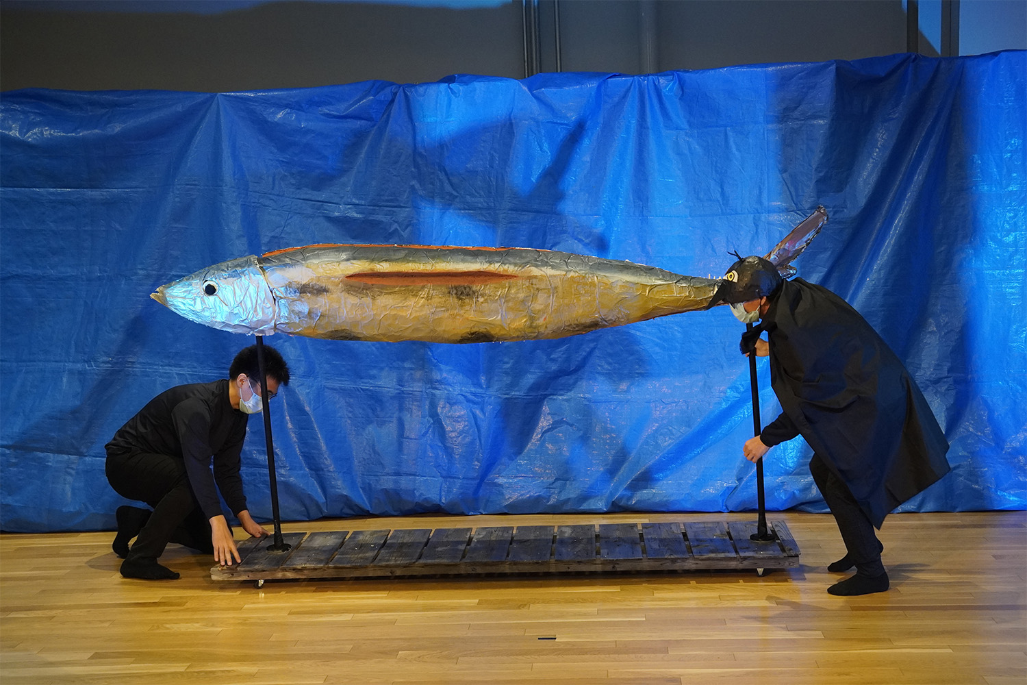 山田裕介による舞台美術