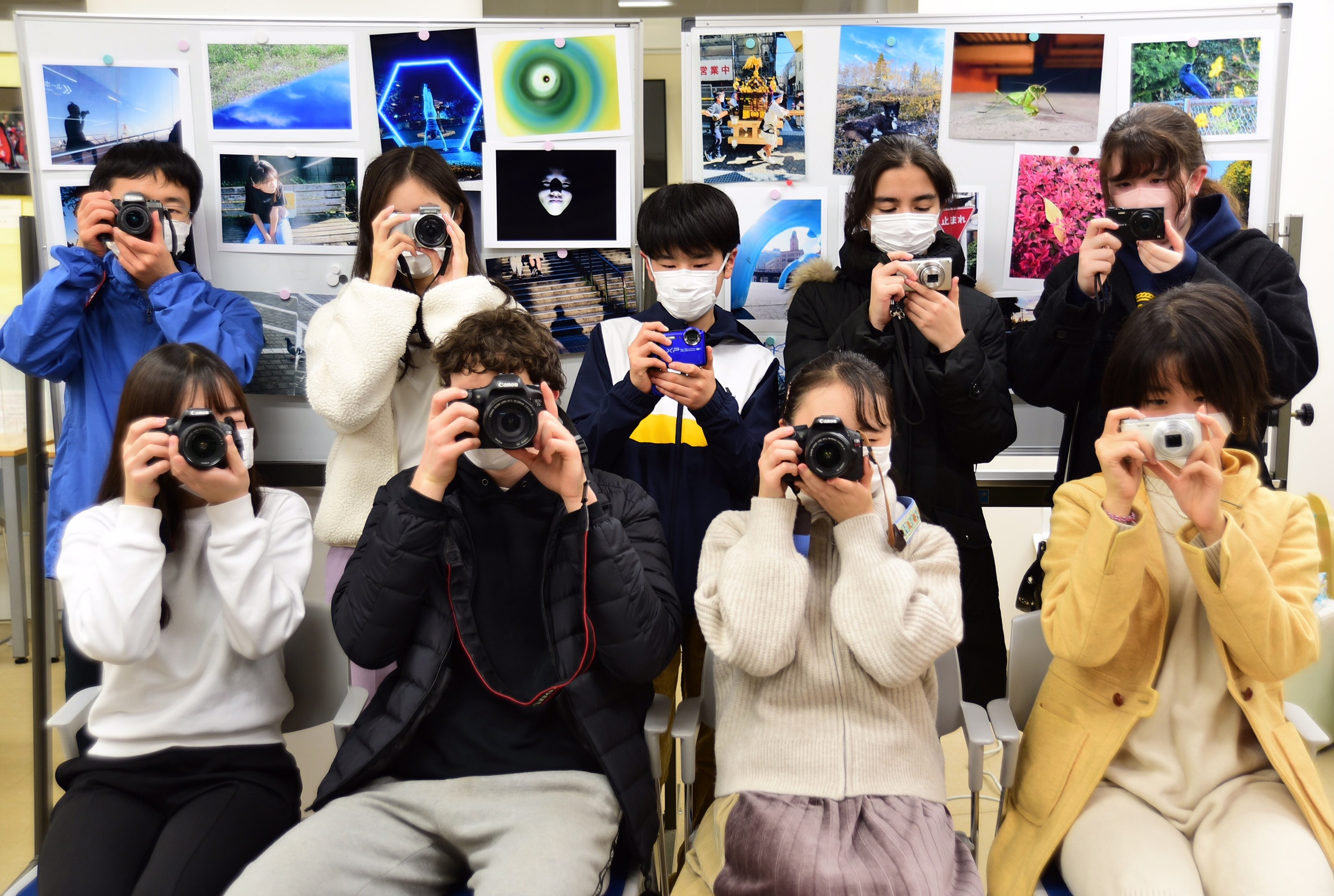 横浜インターナショナルユースフォト参加者グループ写真 Photo: 大藪順子