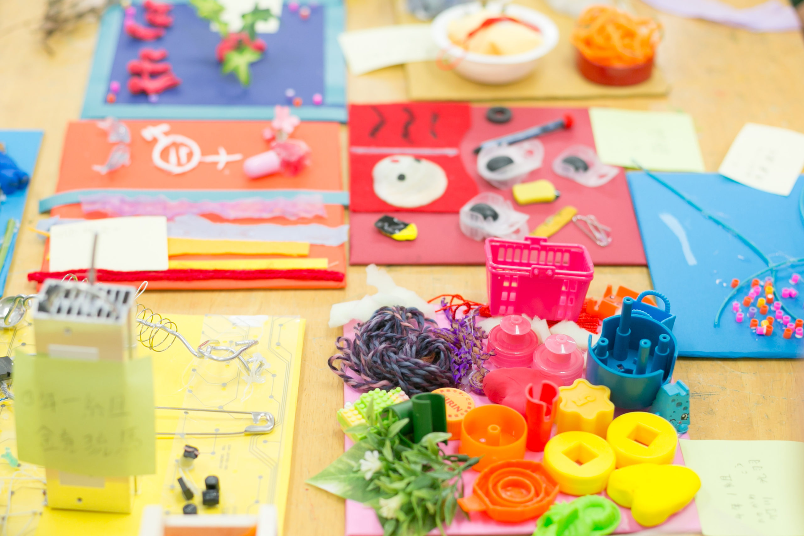 一人ひとりの思いを形に、特別アート授業「SDGsqaures」西前小学校4年生 Photo: 早川潤